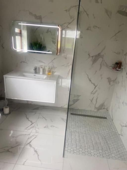 Modern Apartment At Croagh Patrick 웨스트포트 외부 사진